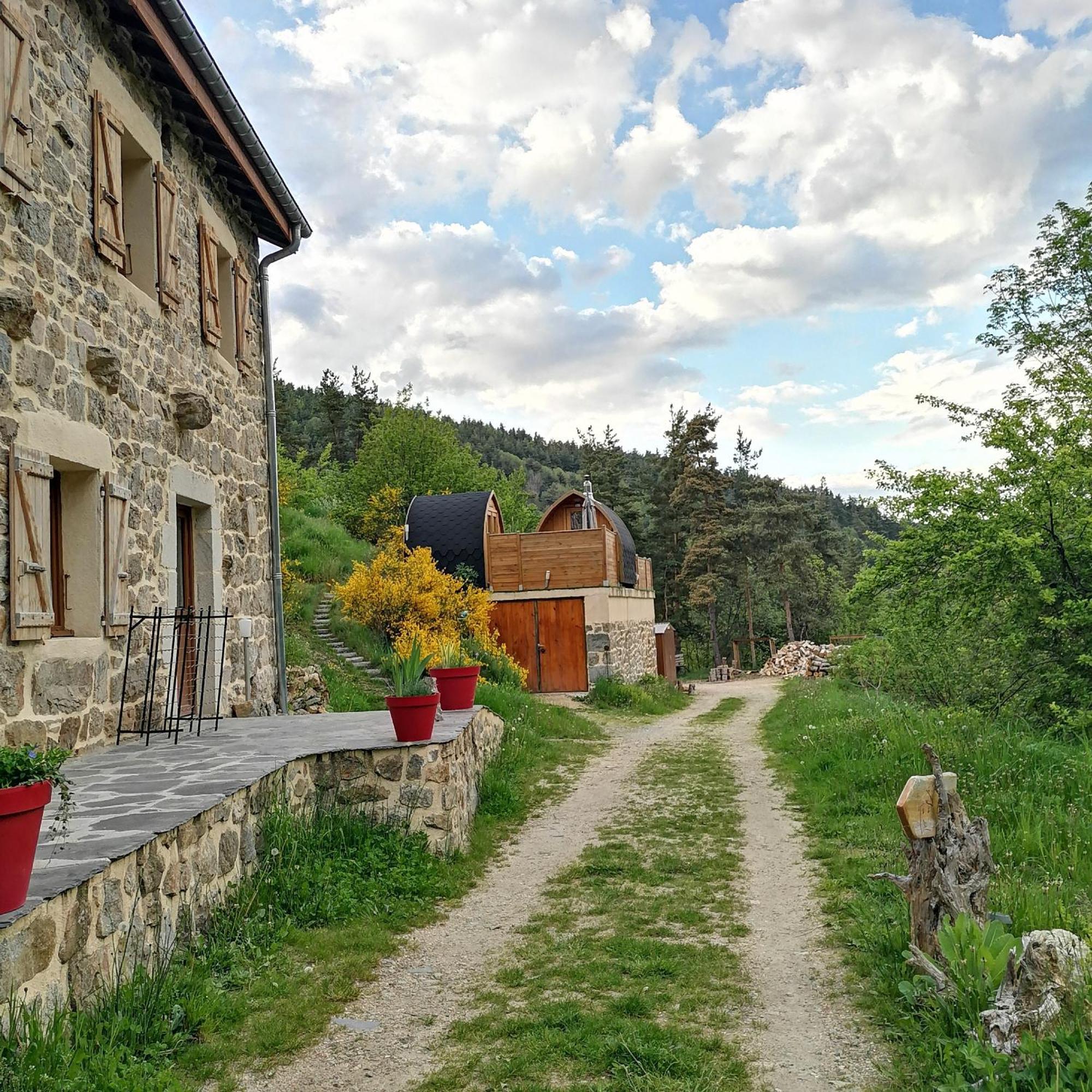 Le Cocon Du Vivarais Rochepaule Zewnętrze zdjęcie